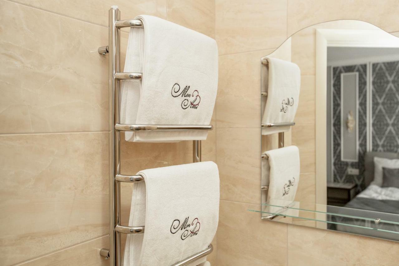 Mon Ami Hotel ايفانو - فرانكيفسك المظهر الخارجي الصورة